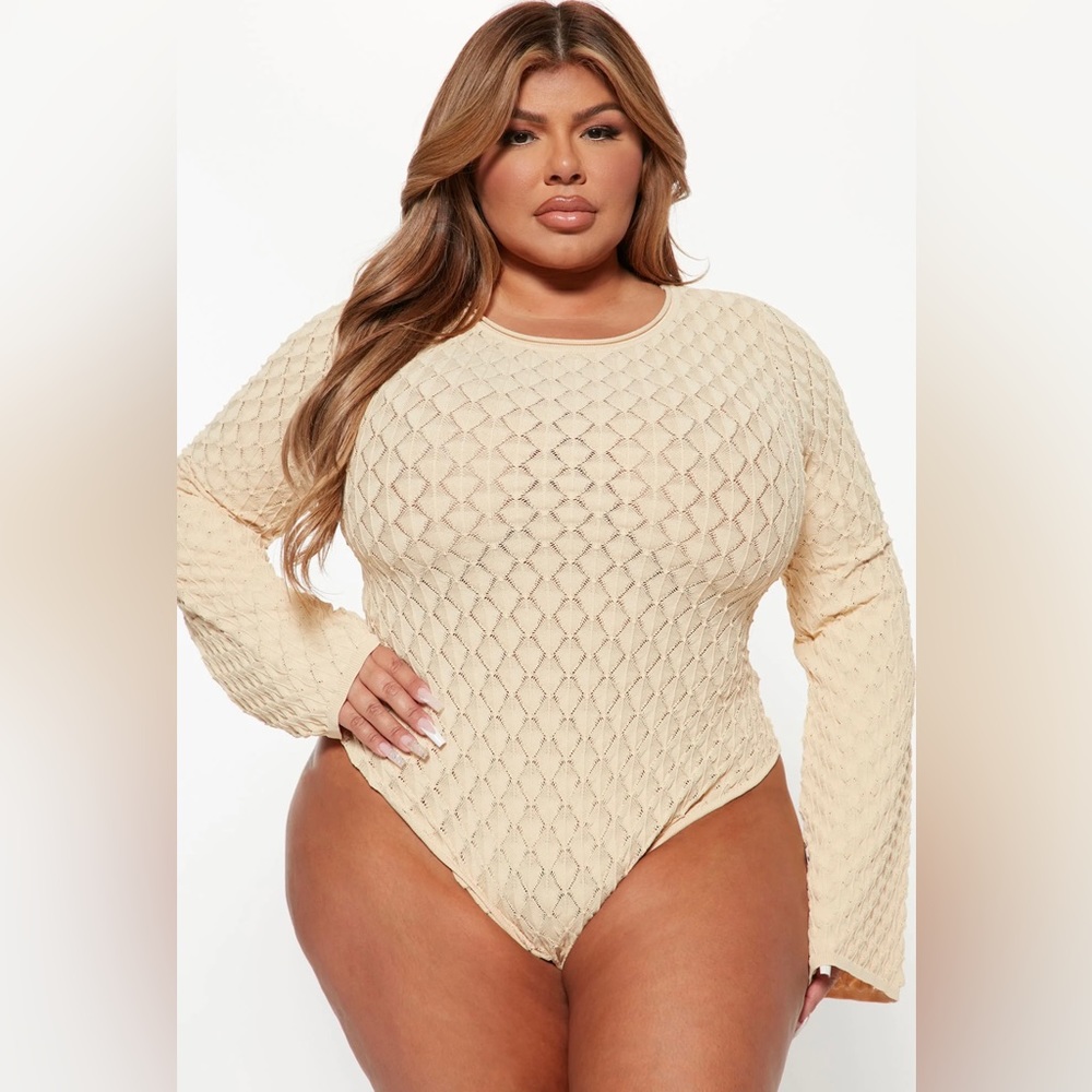 Fashion nova bodysuit